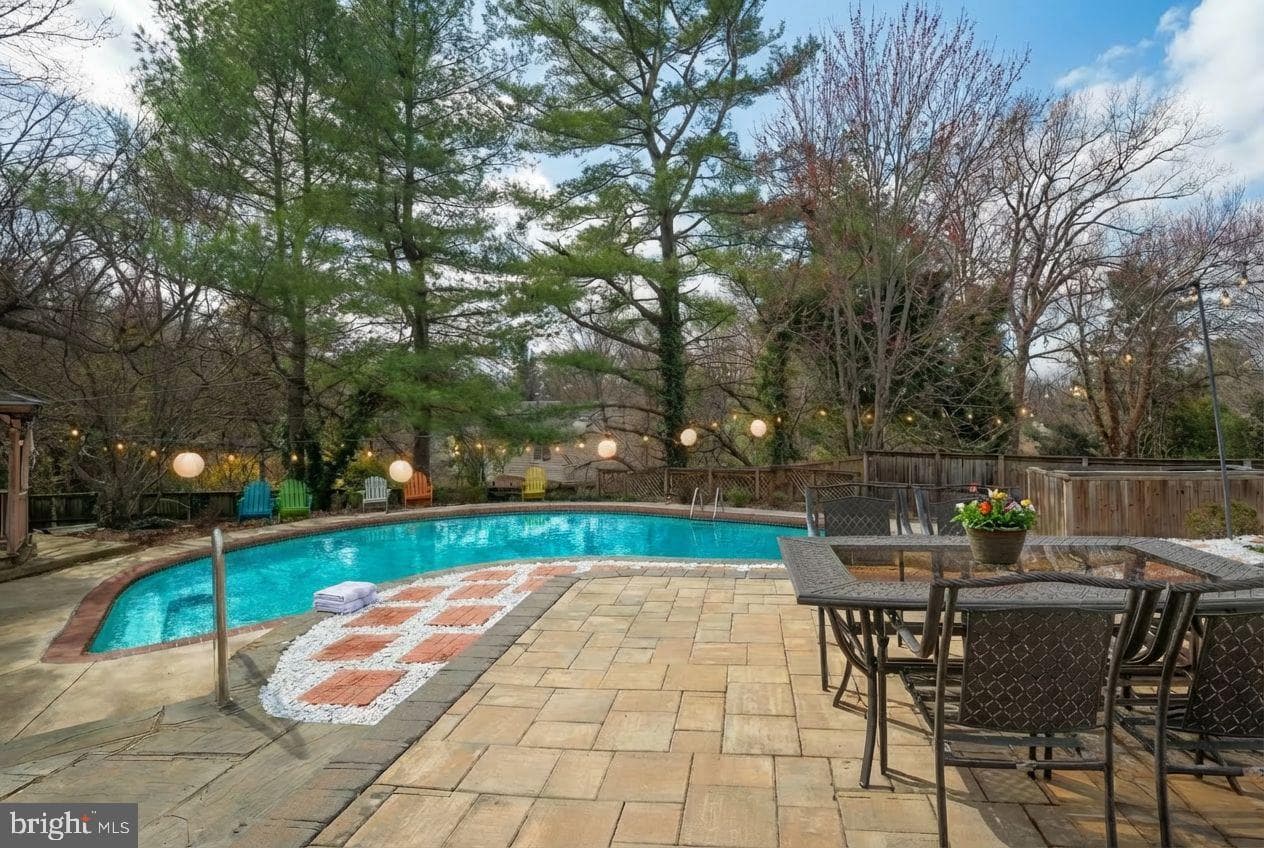 14900 Westbury Road photo 94