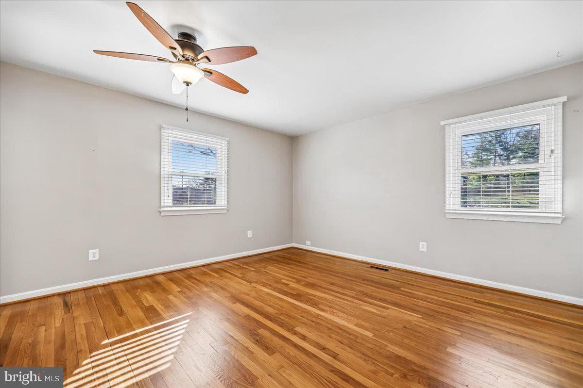 823 Diamond Drive photo 34