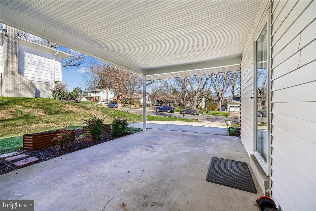 823 Diamond Drive photo 62