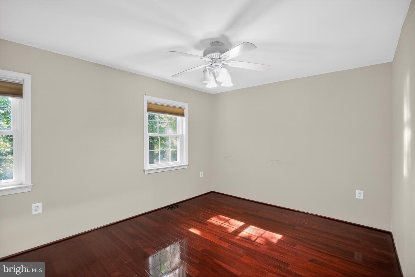 856 Azalea Drive #20-856 photo 18