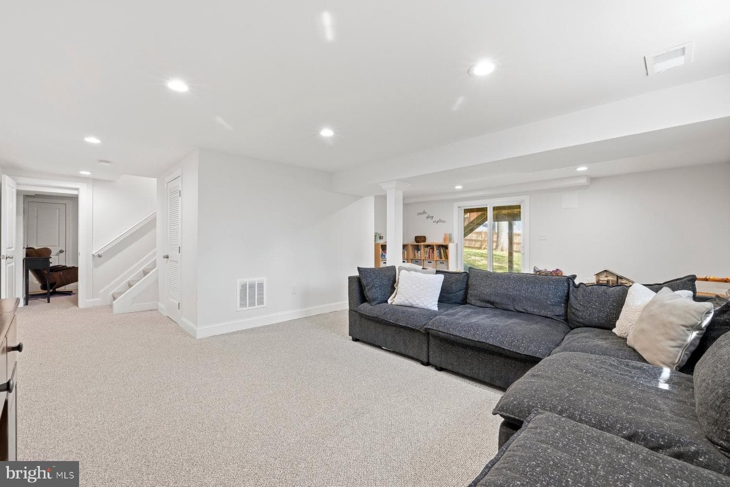 16905 Old Colony Way photo 30