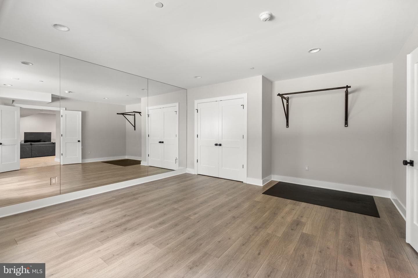 8512 Horseshoe Lane photo 39