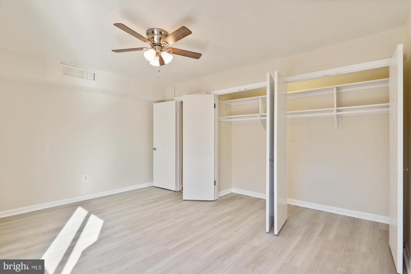 4970 Battery Ln # 408 photo 21