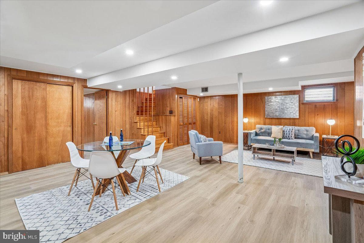 10006 Portland Place photo 35