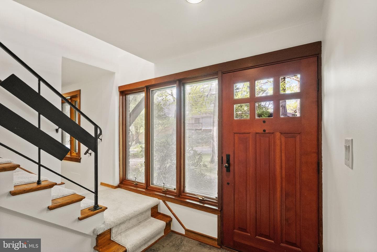 5927 Onondaga Road photo 5