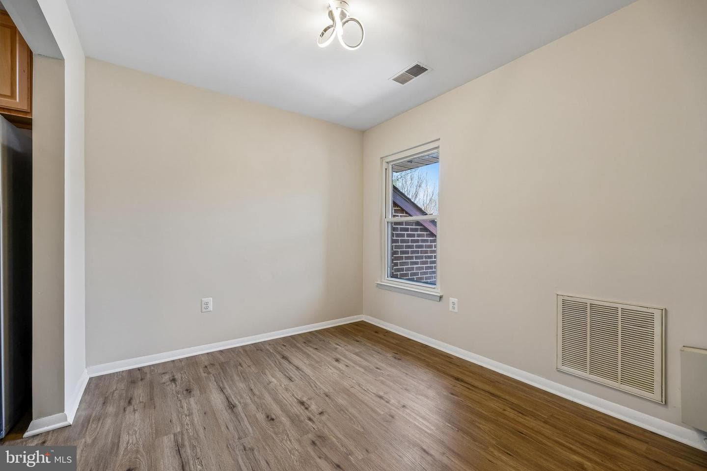 7804 Guildberry Court #301 photo 11