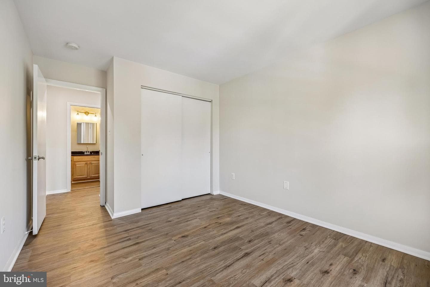 7804 Guildberry Court #301 photo 24