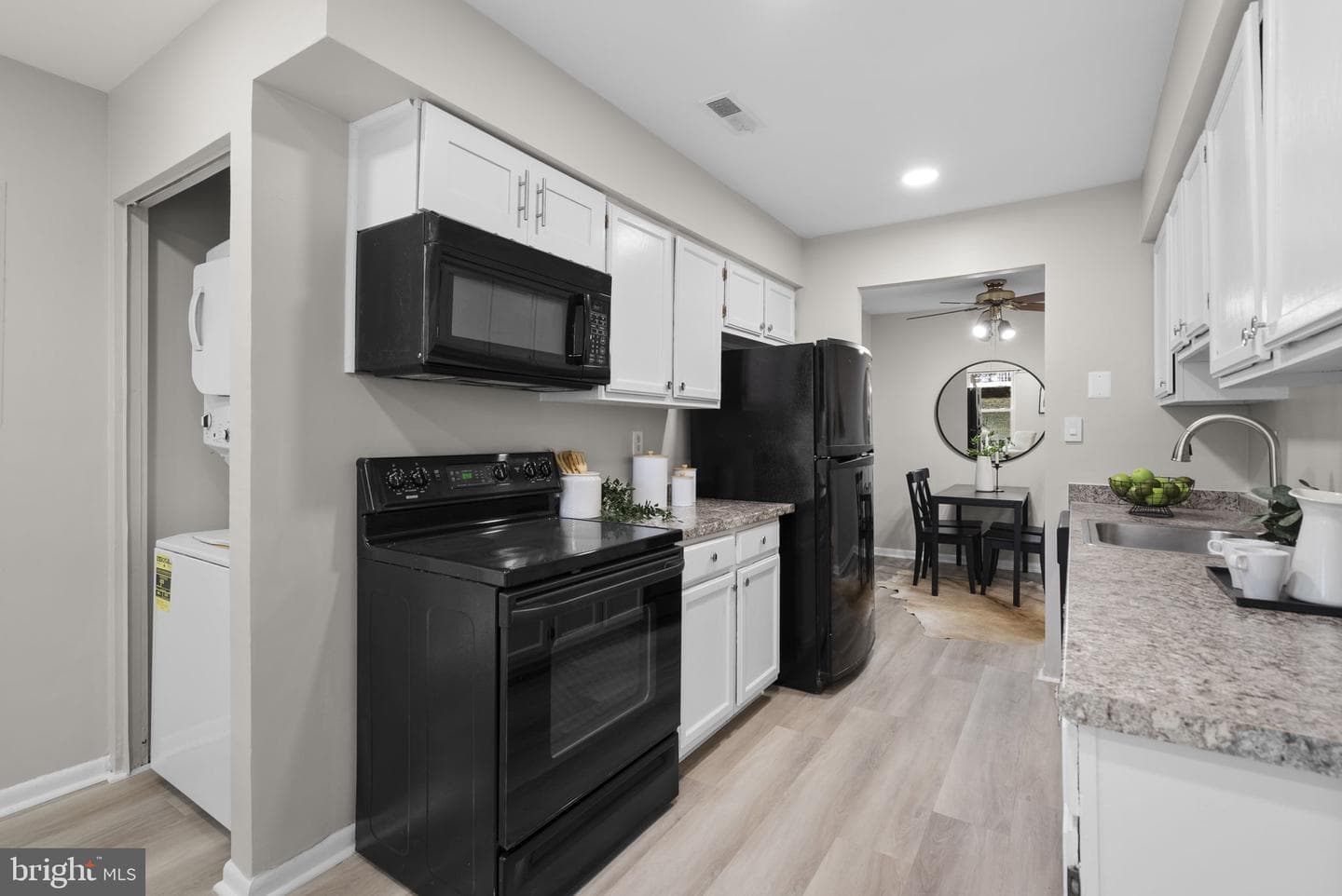11320 Halethorpe Terrace #186 photo 12