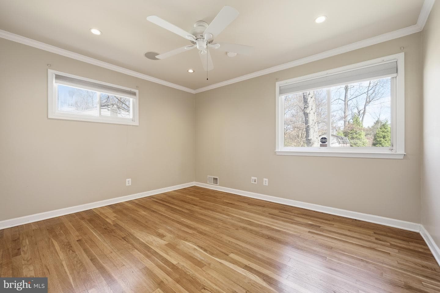 124 Woodland Road photo 20