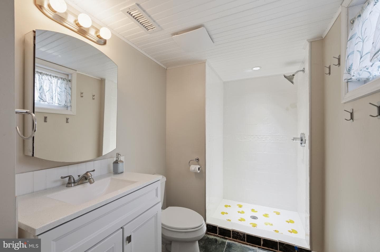 124 Woodland Road photo 41
