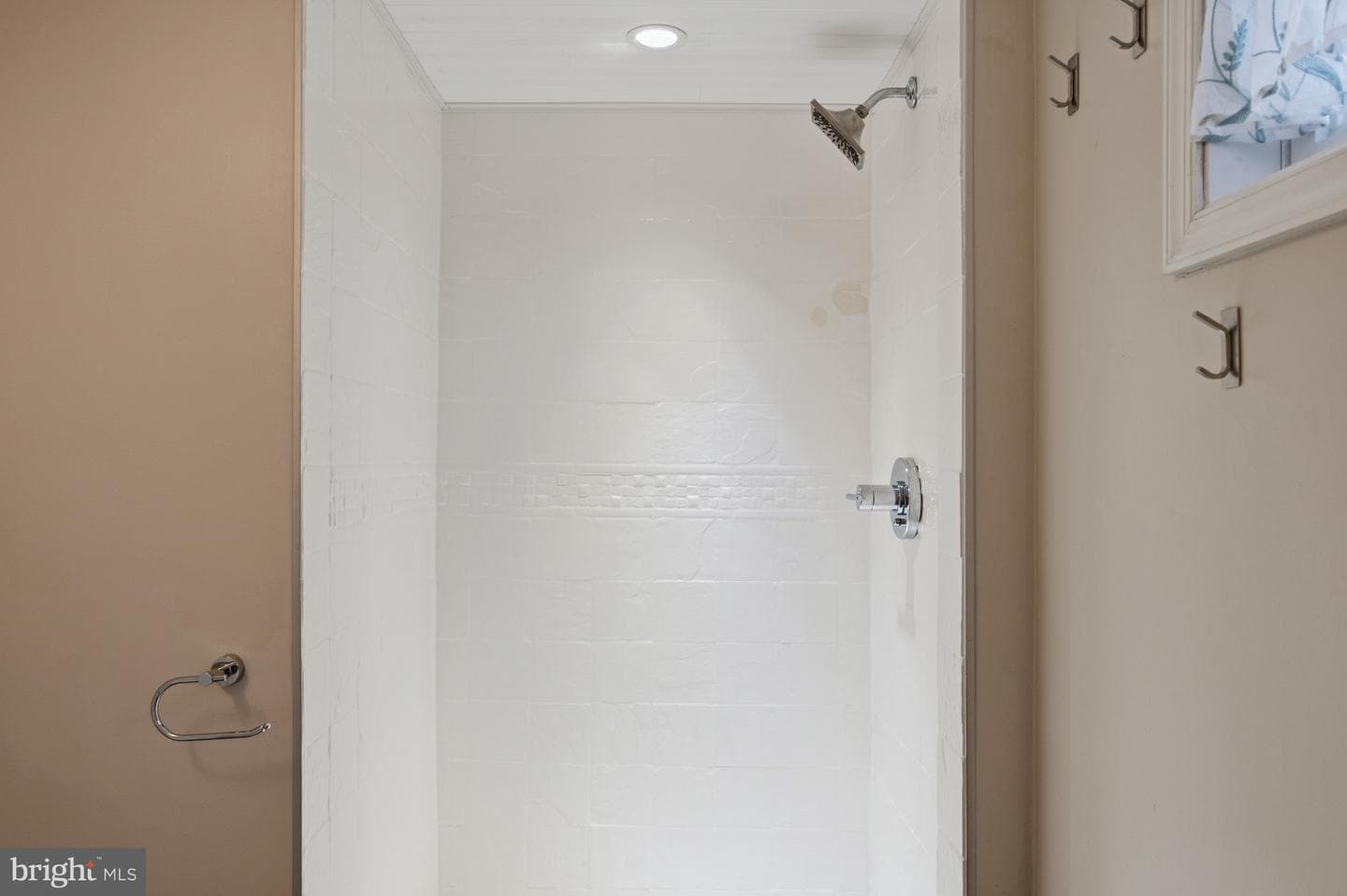 124 Woodland Road photo 42