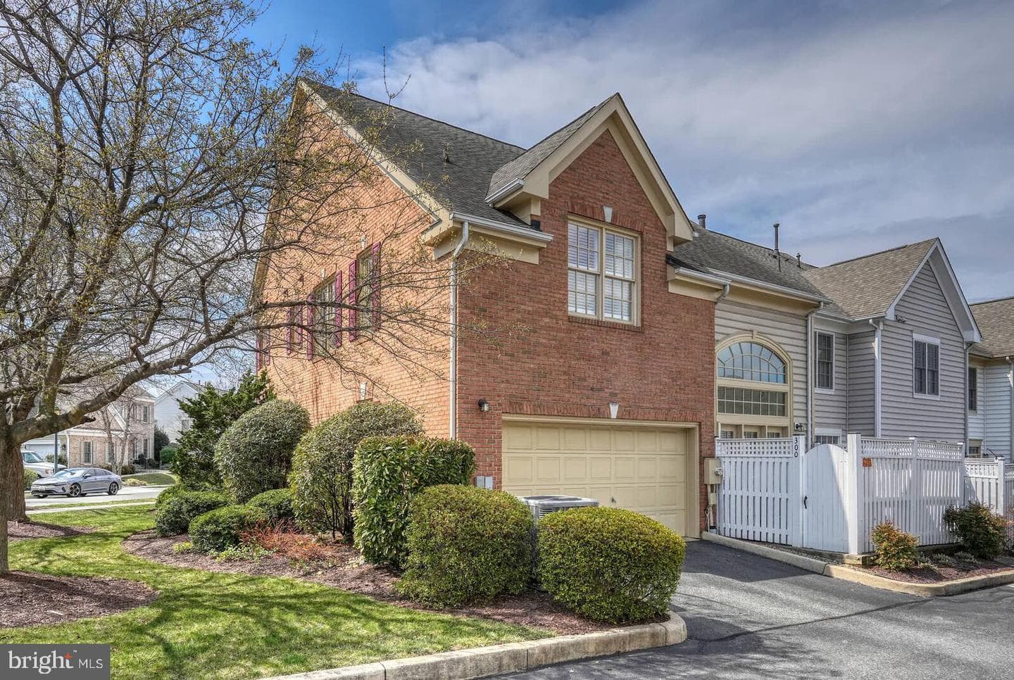 300 Lisa Oaks Way photo 25