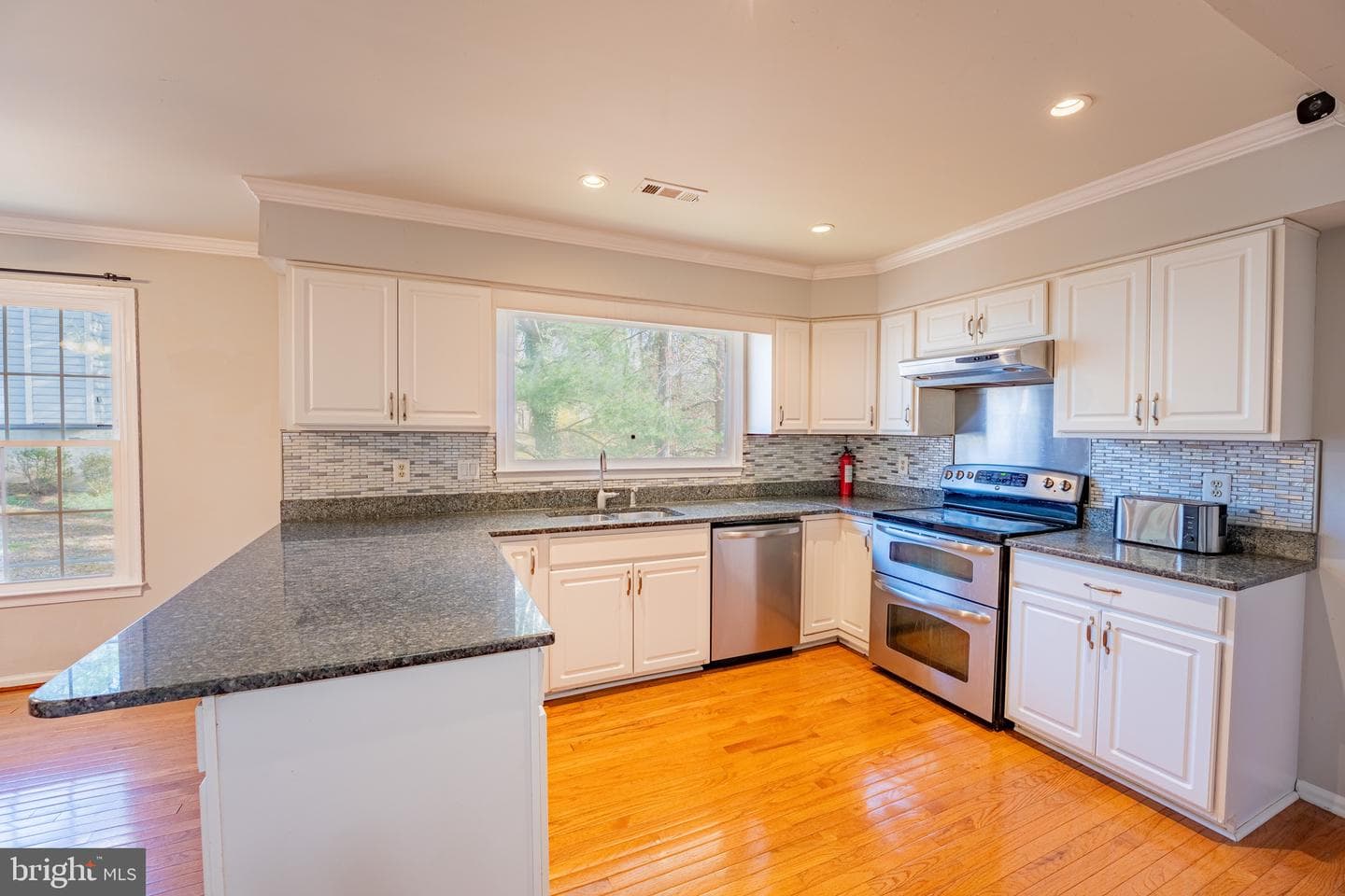 531 Norcross Way photo 13