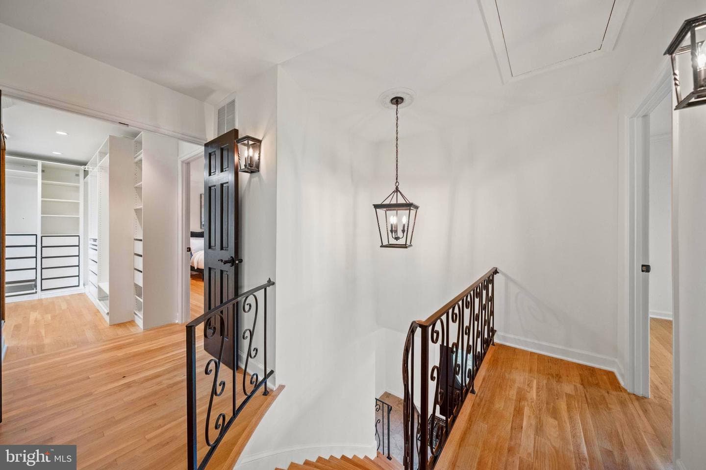 12704 Theresa Drive photo 32
