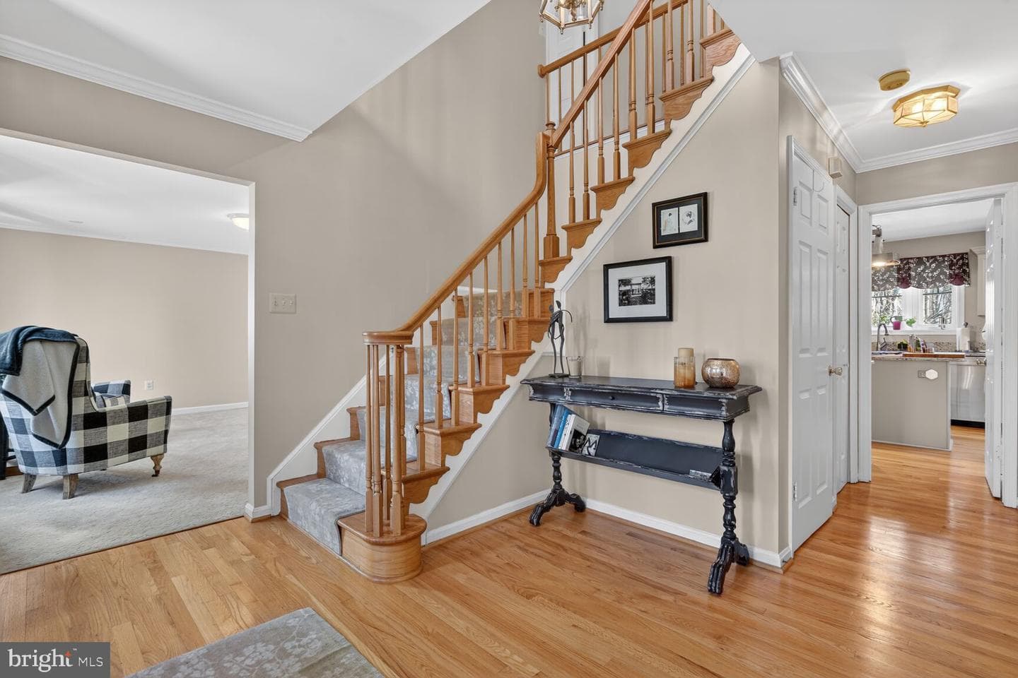 2036 Mayflower Drive photo 5