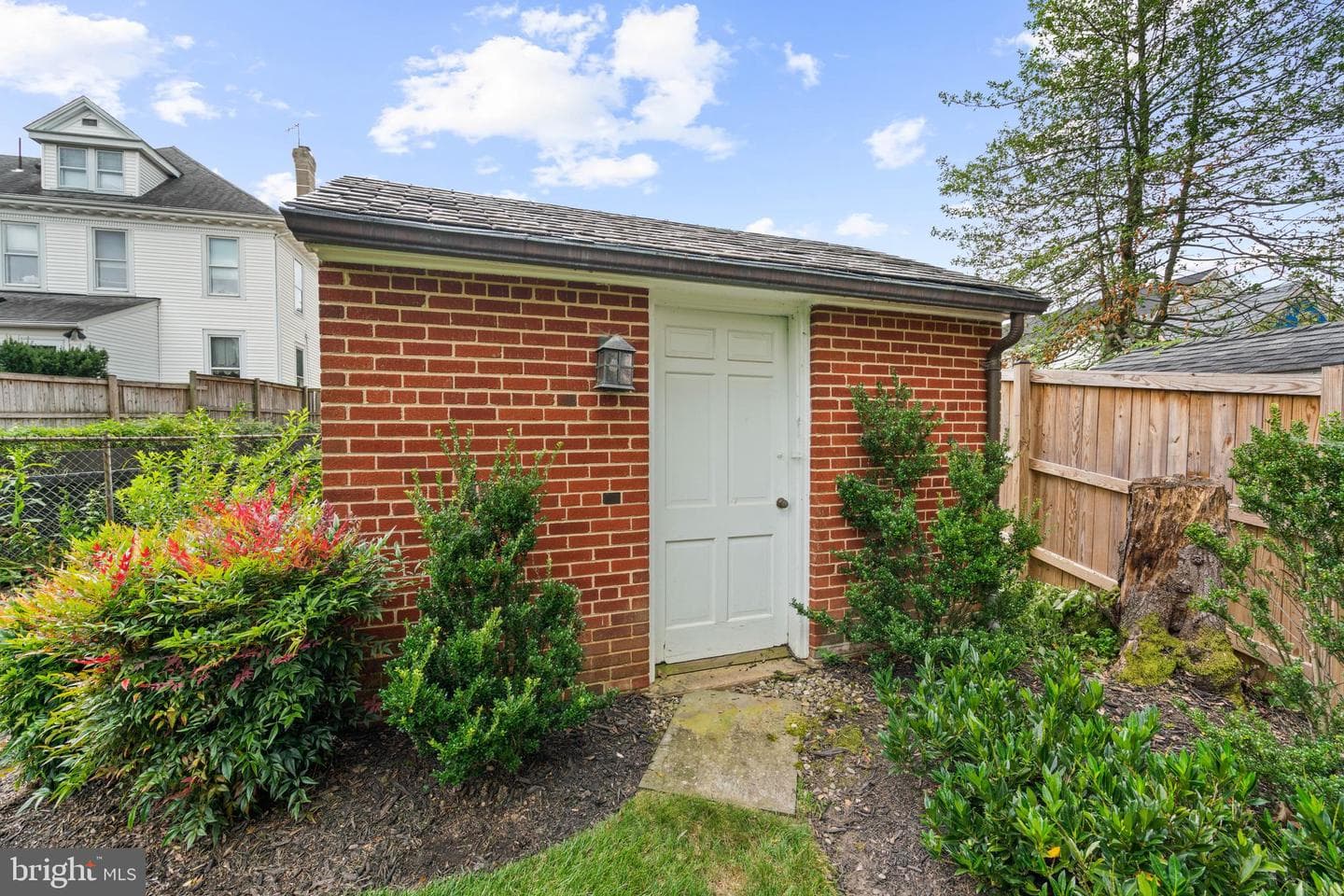3410 Shepherd Street photo 6