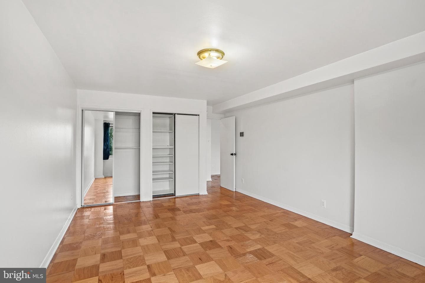 1900 Lyttonsville Road #612 photo 11