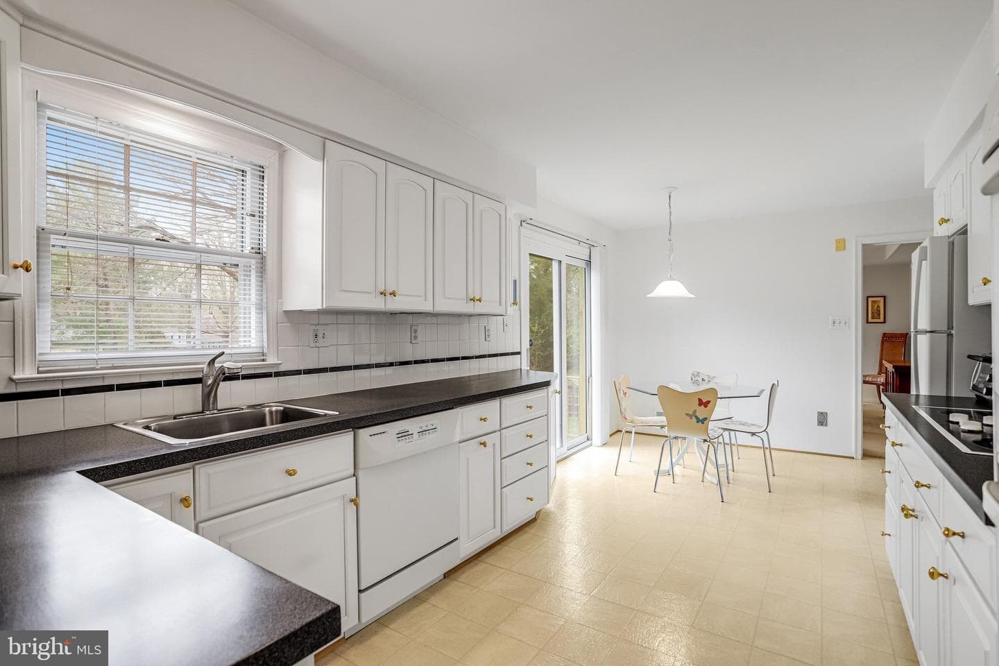 15101 Carrolton Road photo 23