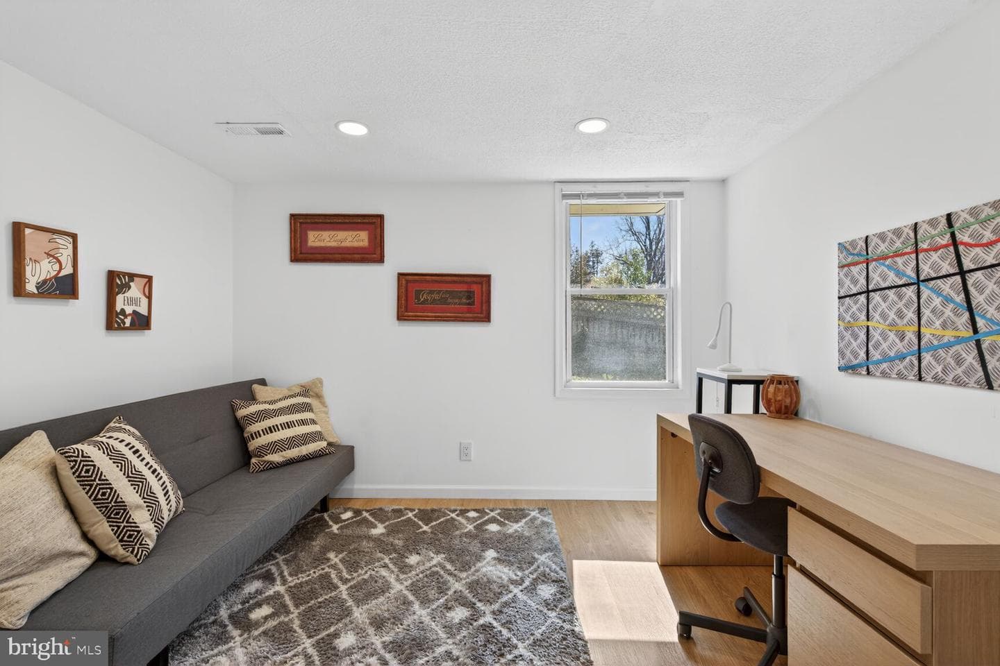 1501 Bradley Avenue photo 21