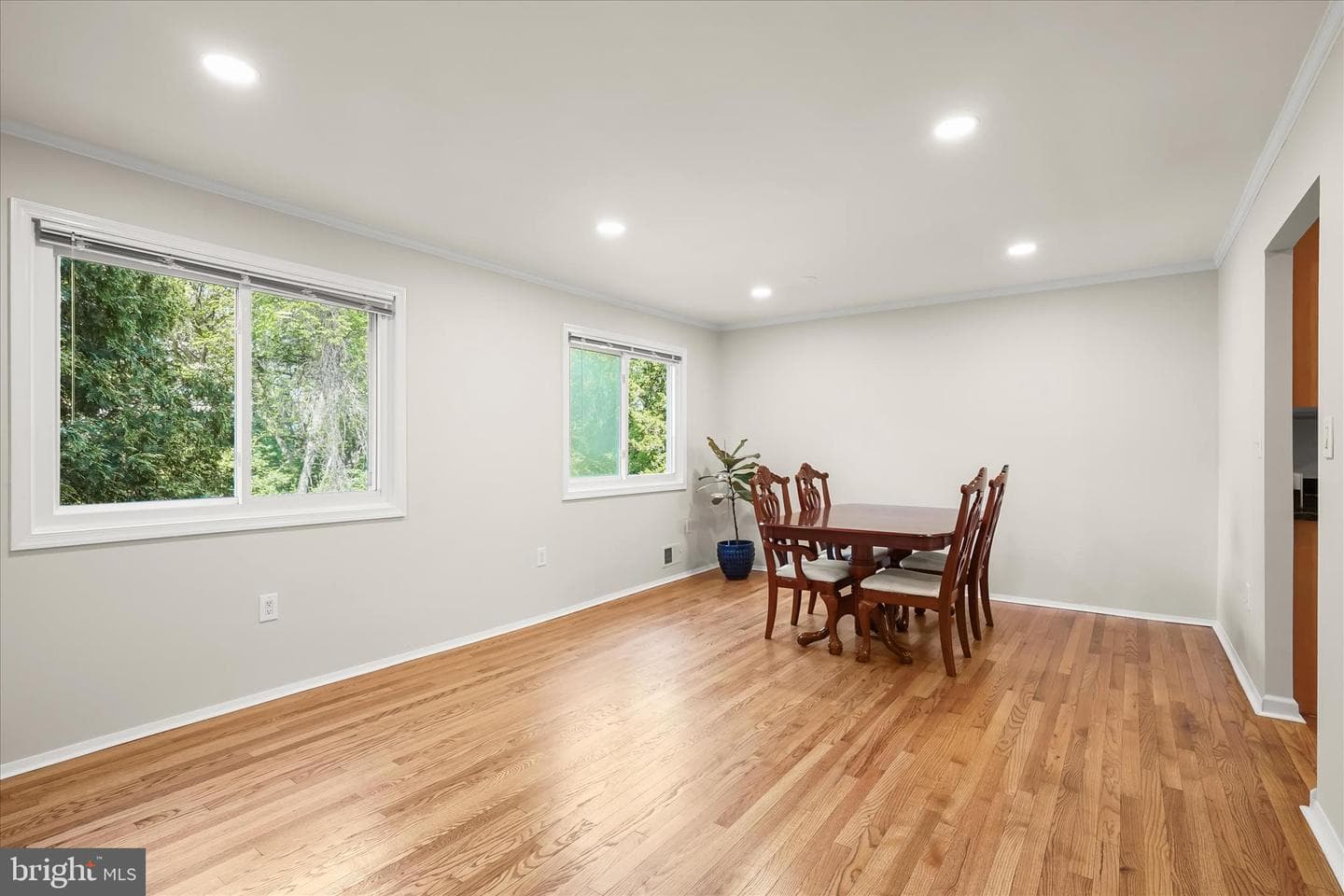 625 Watts Branch Parkway photo 8