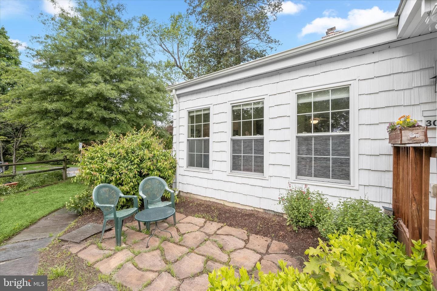 301 Dale Drive photo 27