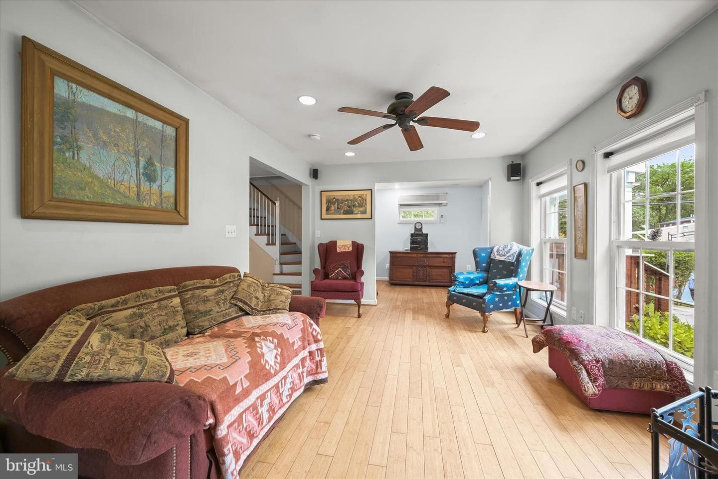301 Dale Drive photo 5