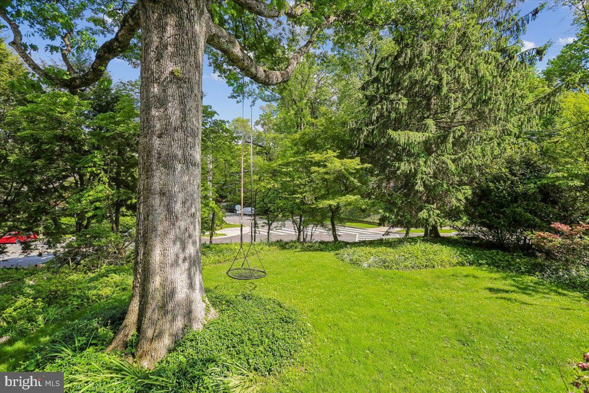 6404 Western Avenue photo 101