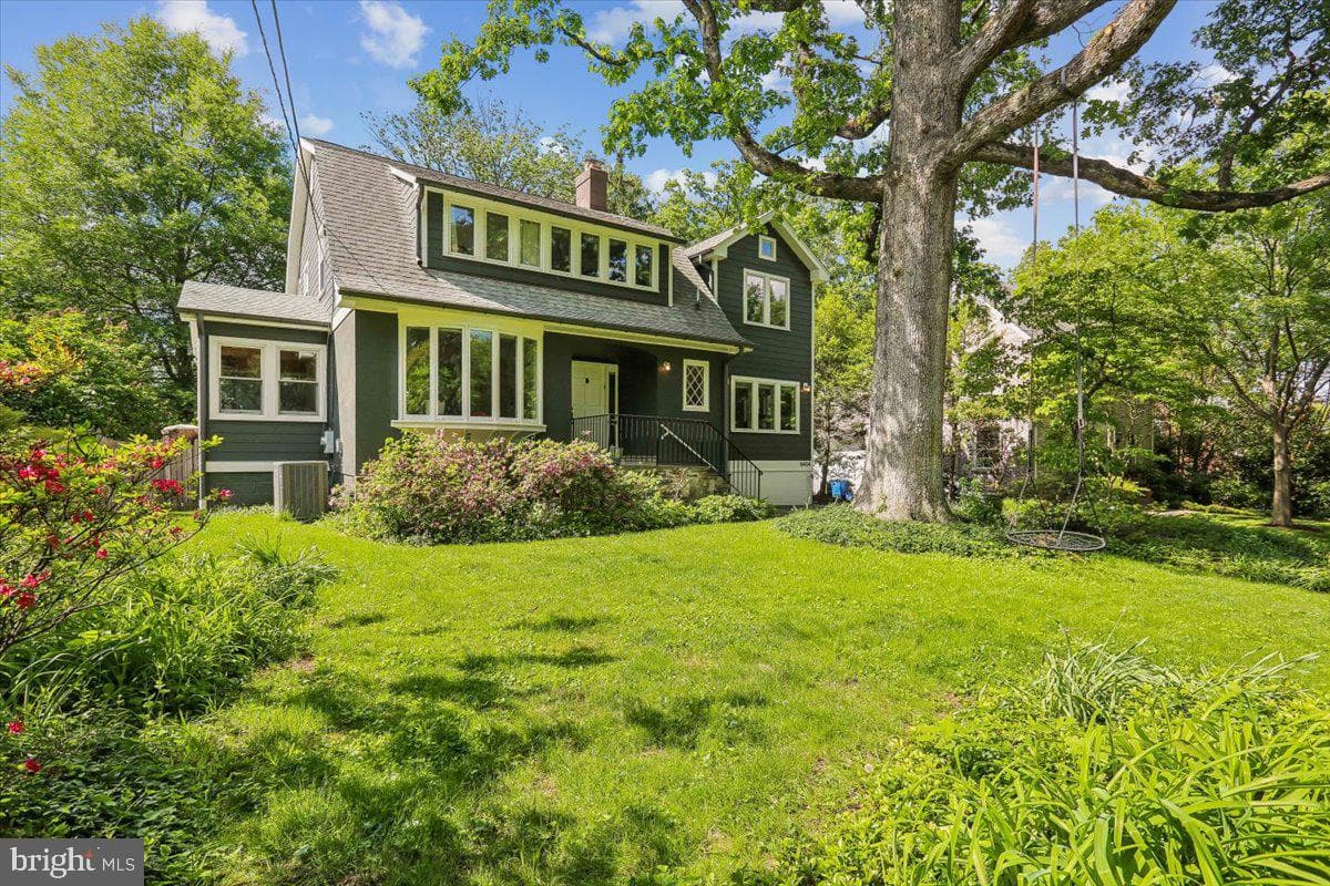 6404 Western Avenue, Chevy Chase