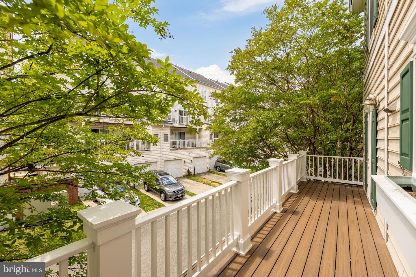 672 Heathwalk Mews photo 16