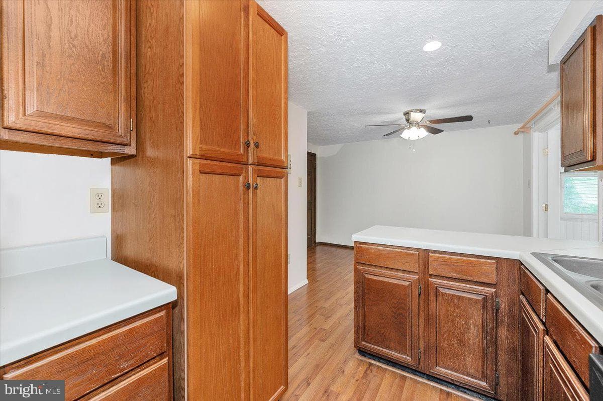 24224 Newbury Road photo 21