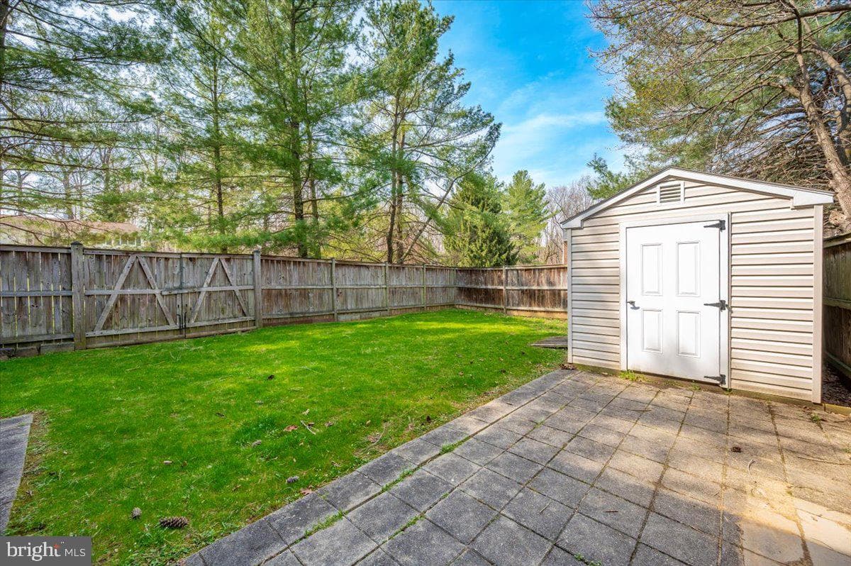 24224 Newbury Road photo 56