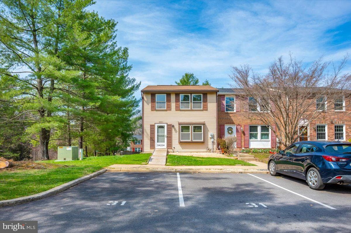 24224 Newbury Road photo 61