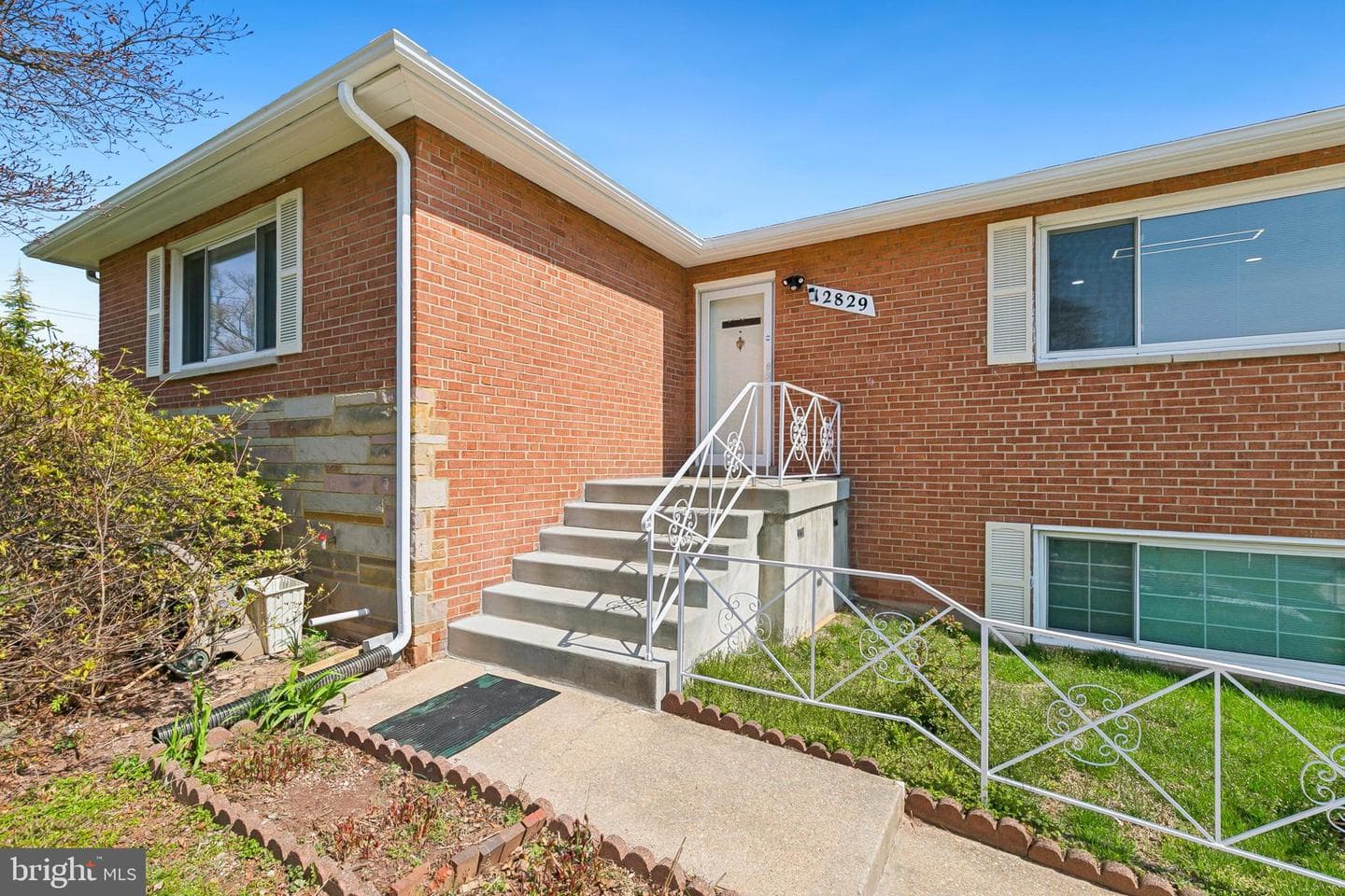 12829 Baker Drive photo 4