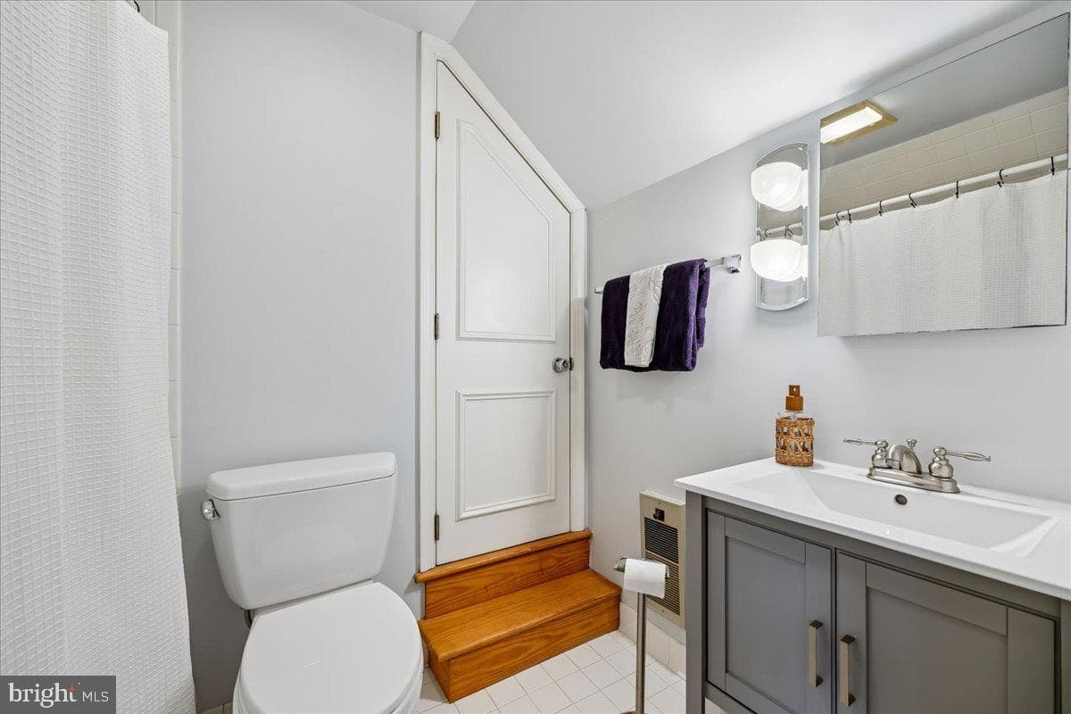 4913 Chevy Chase Boulevard photo 46
