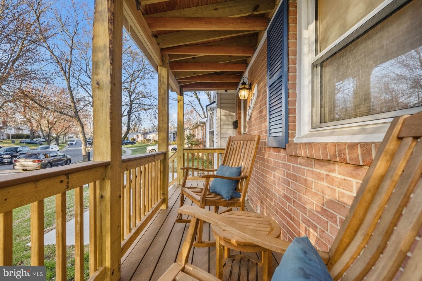 5609 Pier Drive photo 3