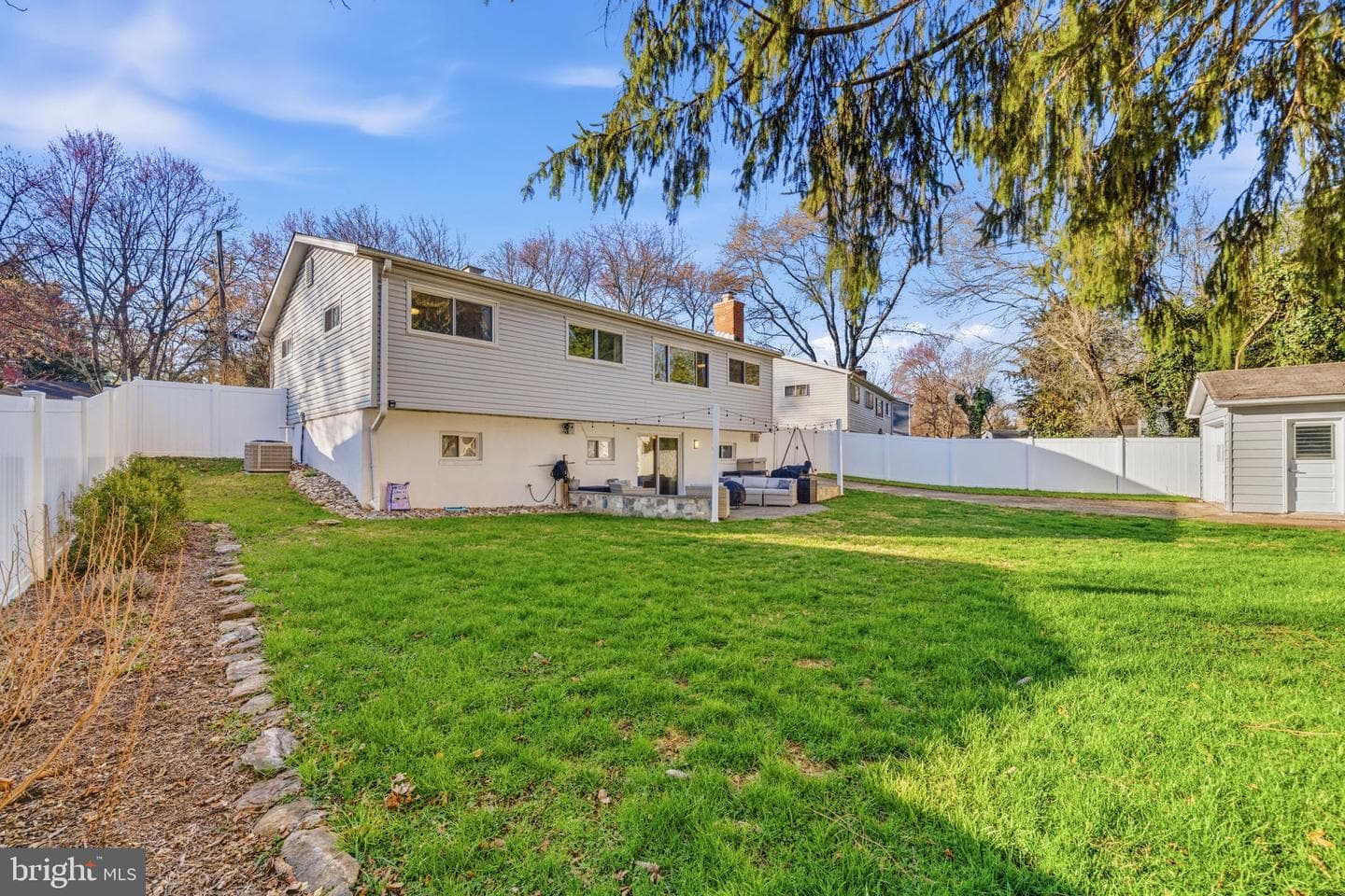 5609 Pier Drive photo 47