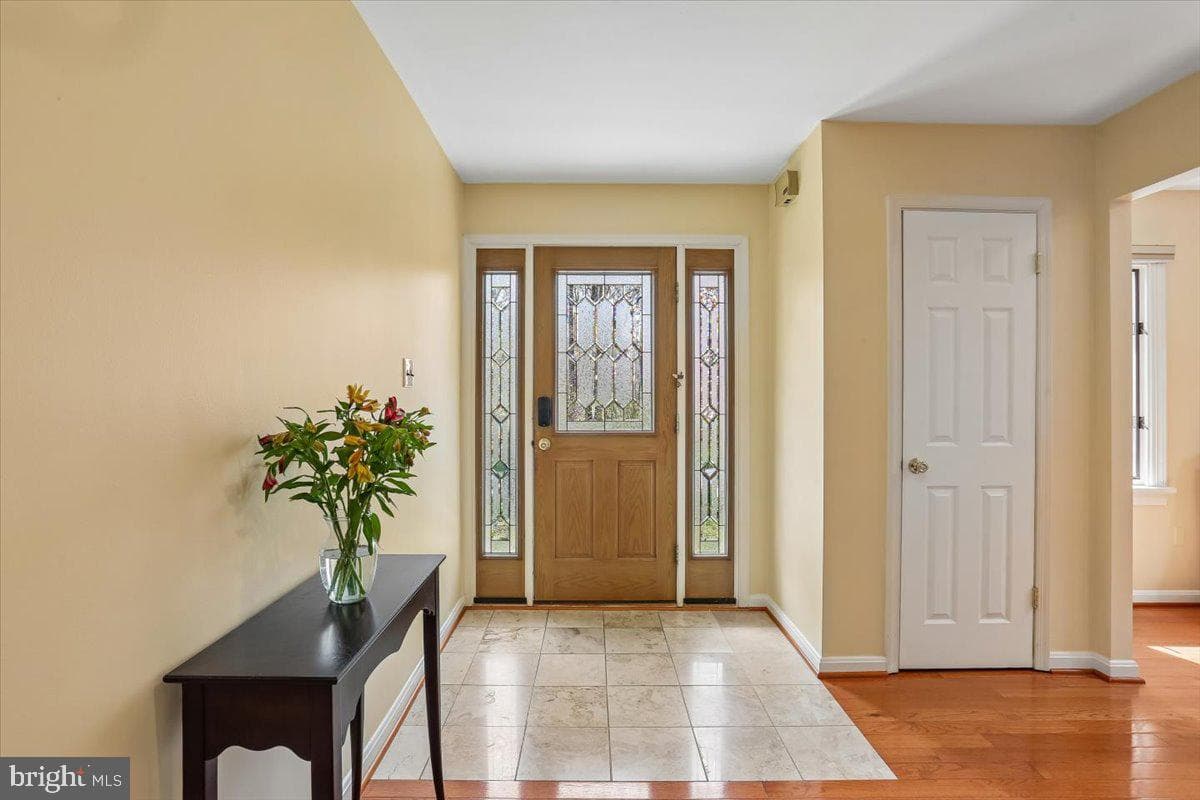 11415 Bedfordshire Avenue photo 5