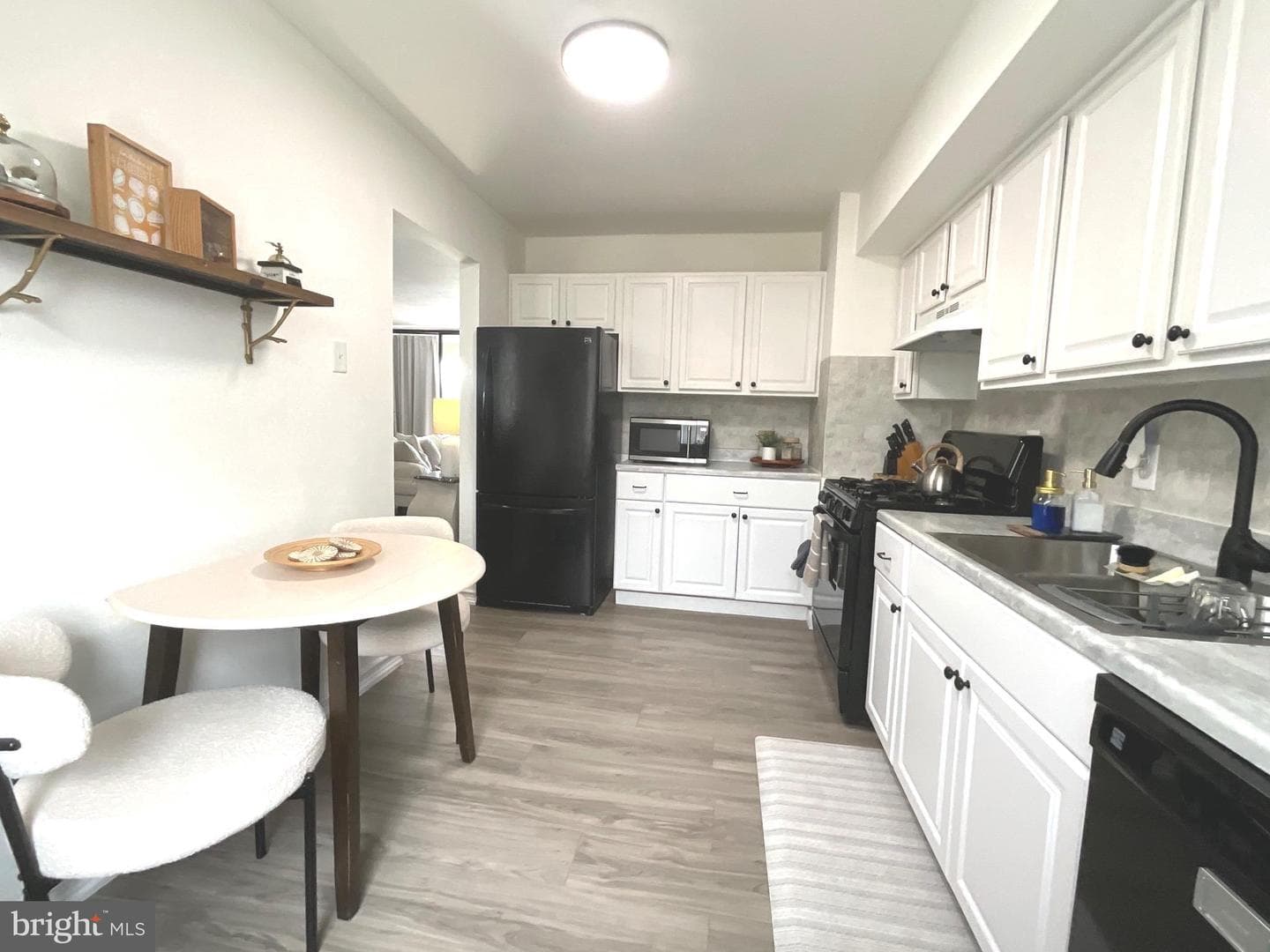 740 Quince Orchard Boulevard #202 photo 10