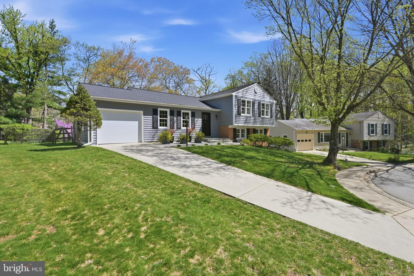 7 Bentley Court photo 36