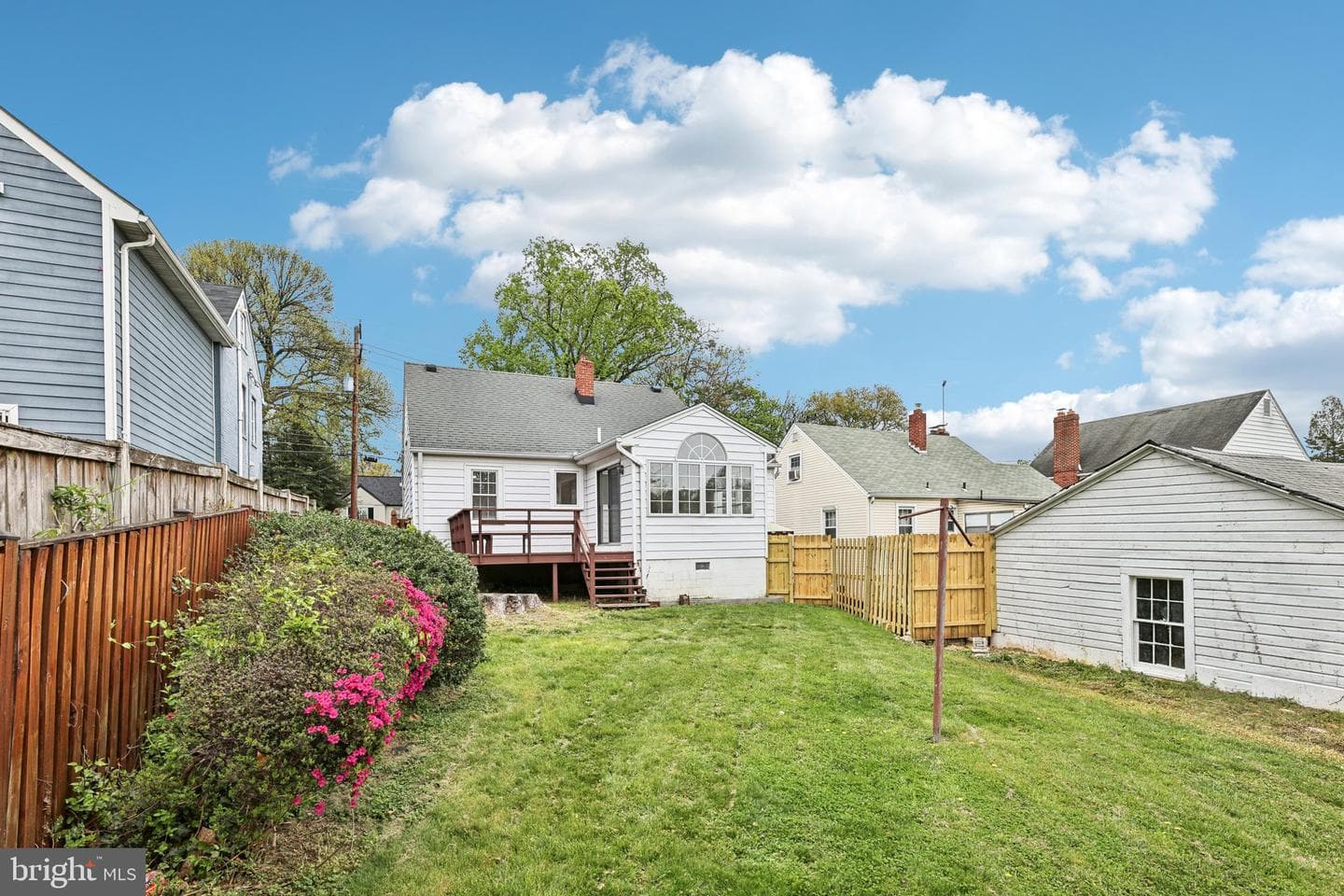 812 Forest Glen Road photo 48