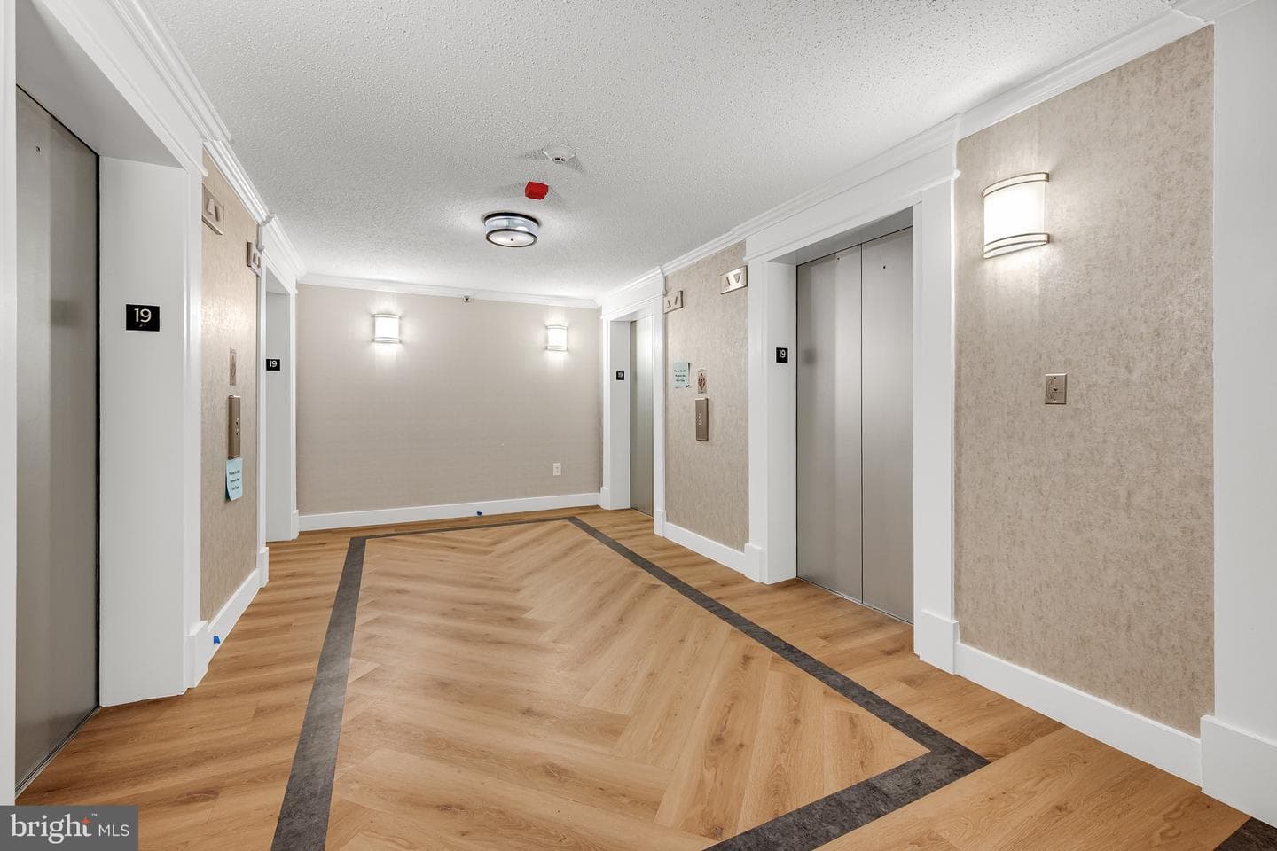 10101 Grosvenor Place #1908 photo 21