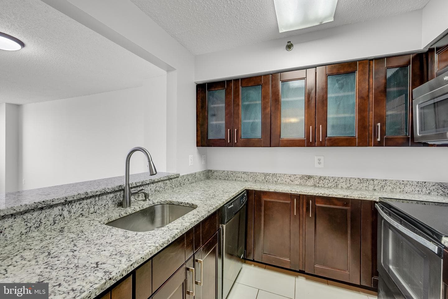 10101 Grosvenor Place #1908 photo 22