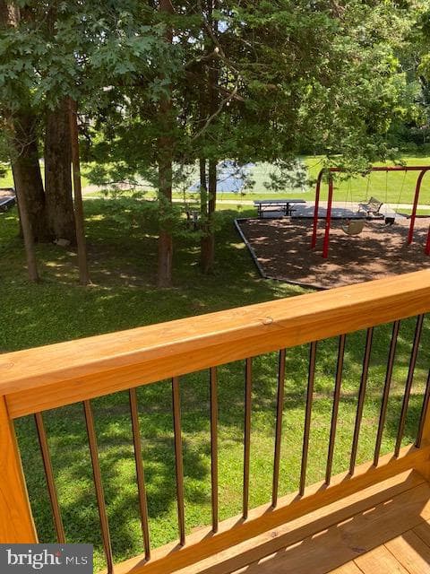 327 S Horners Lane photo 74