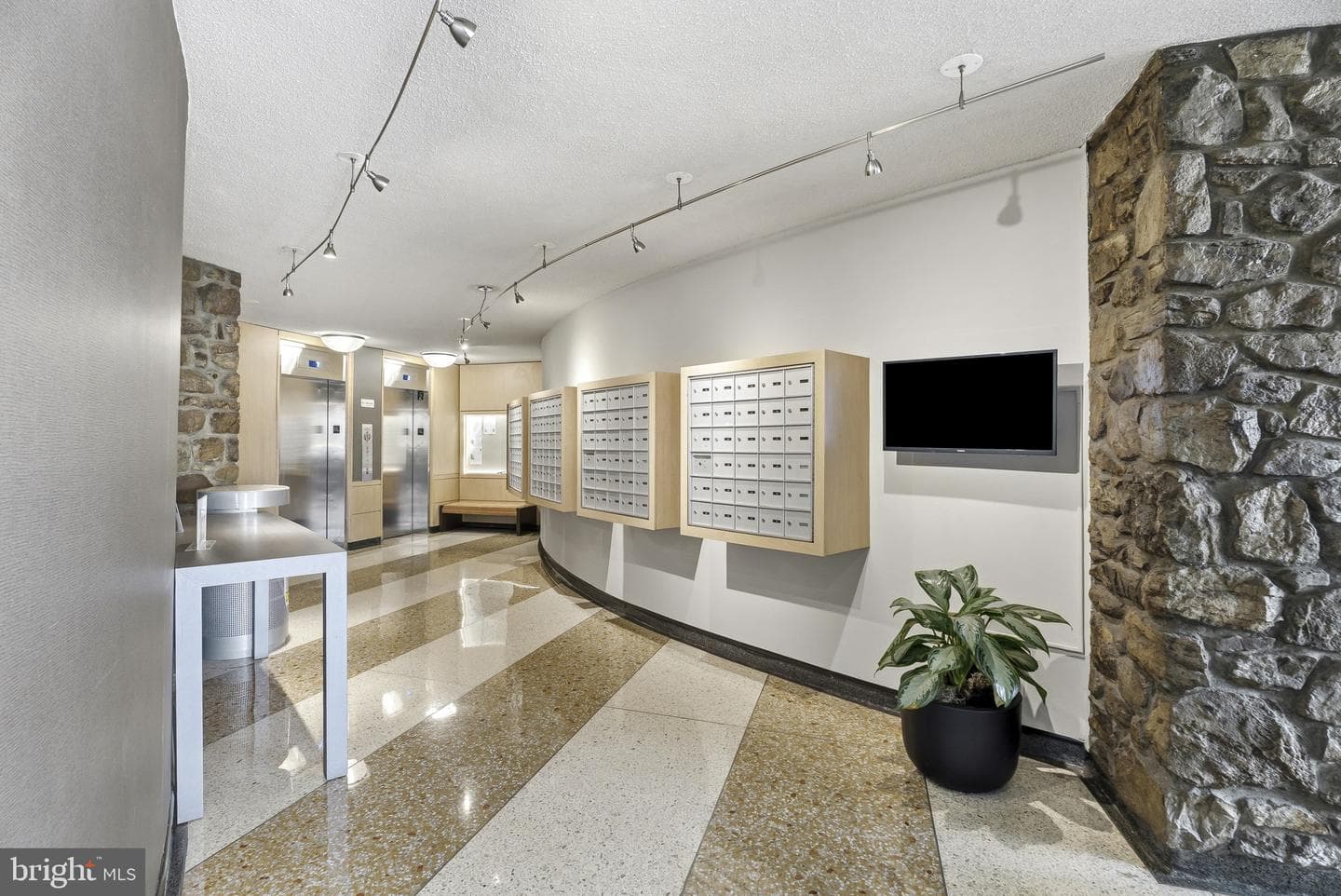 4242 E West Highway #506 photo 6