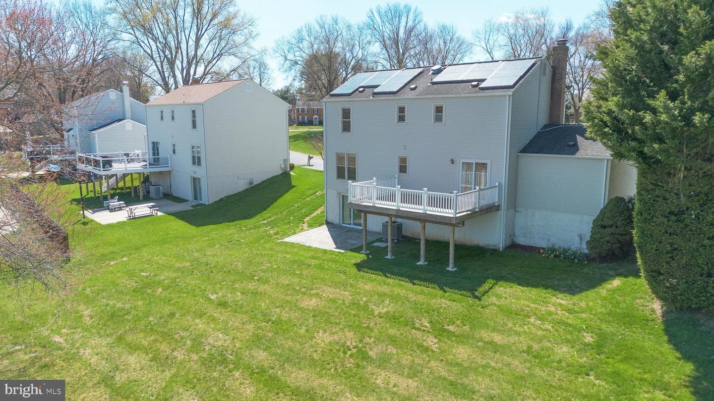 18117 Ivy Lane photo 3