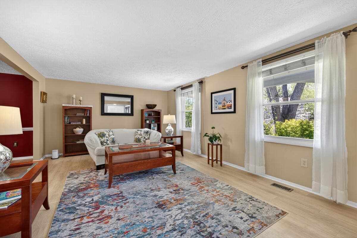 19233 Gunnerfield Lane photo 3