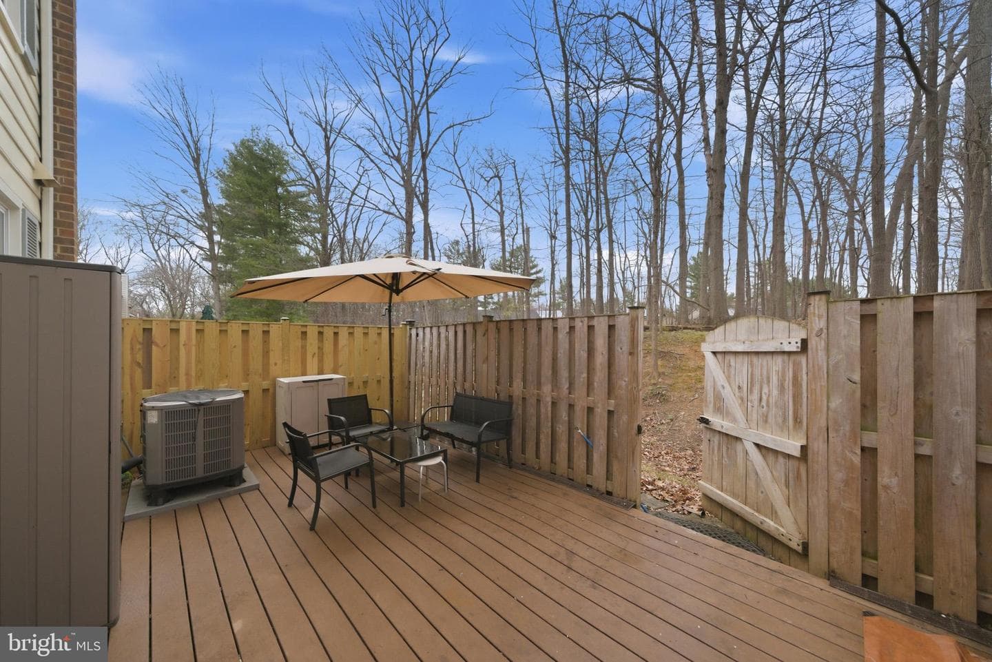 10025 Maple Leaf Drive photo 5