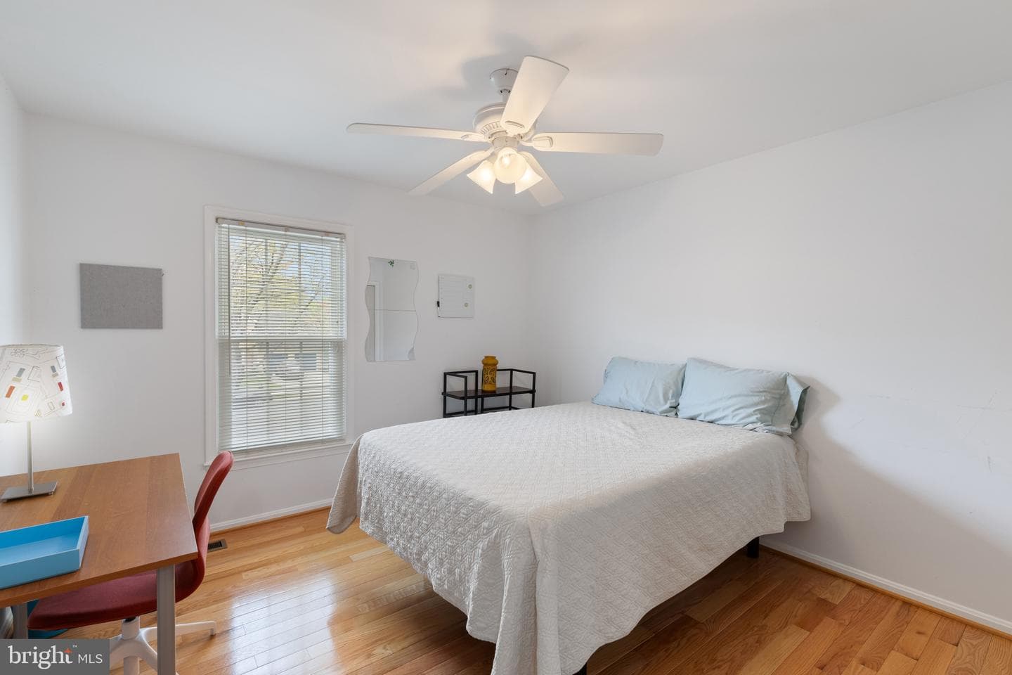 6 Chancelet Court photo 34