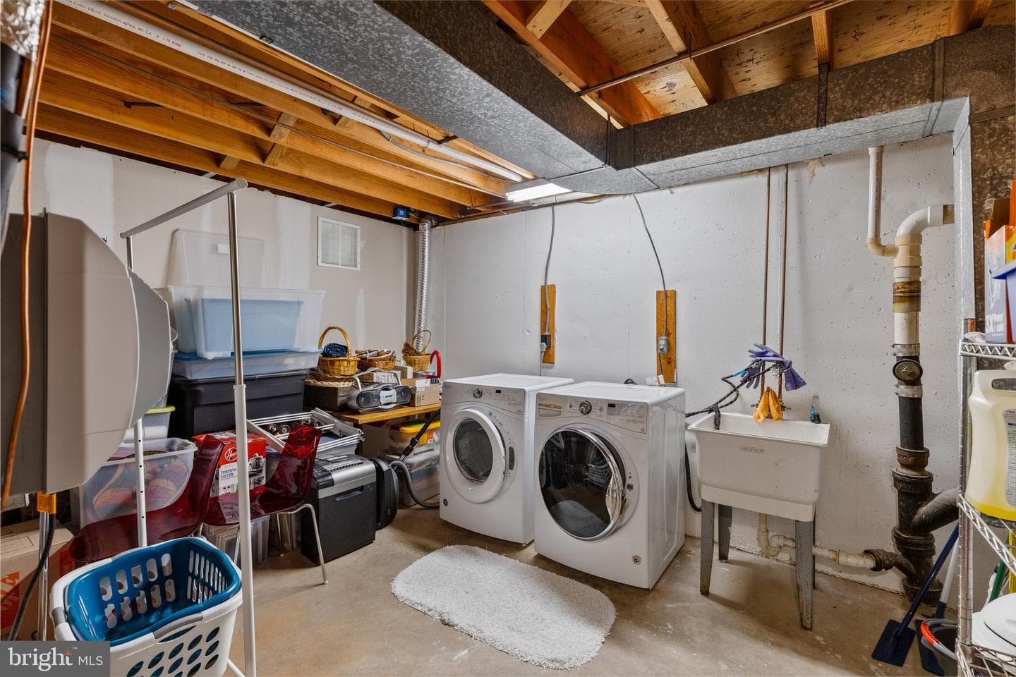 6 Chancelet Court photo 40