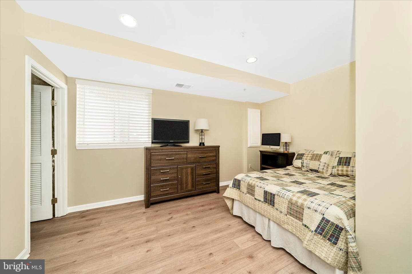 25538 Joy Lane photo 28